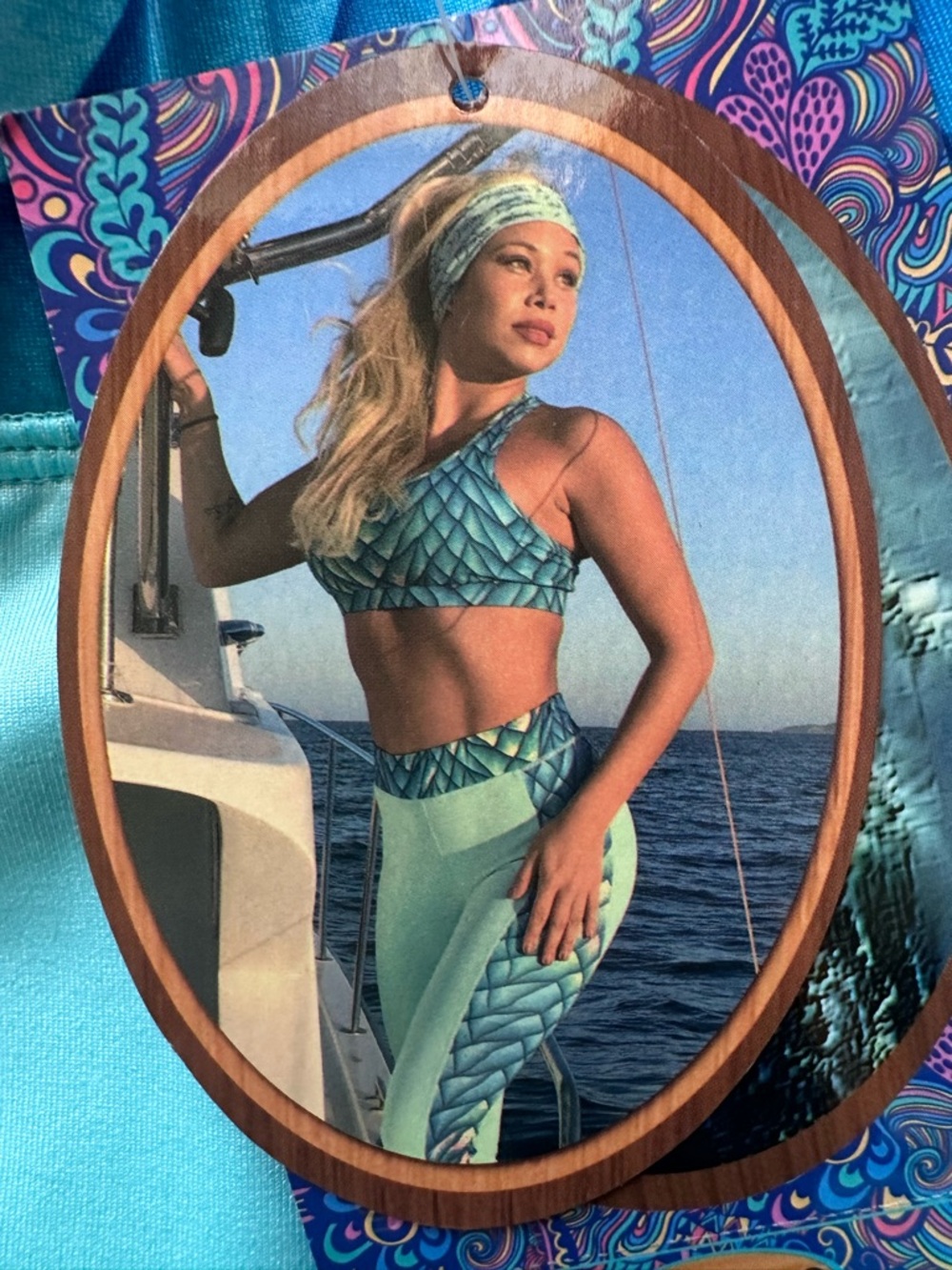 Watermenter Ocean Women’s Mermaid Scale Leggings‎ Size Medium NWT Blue Aqua